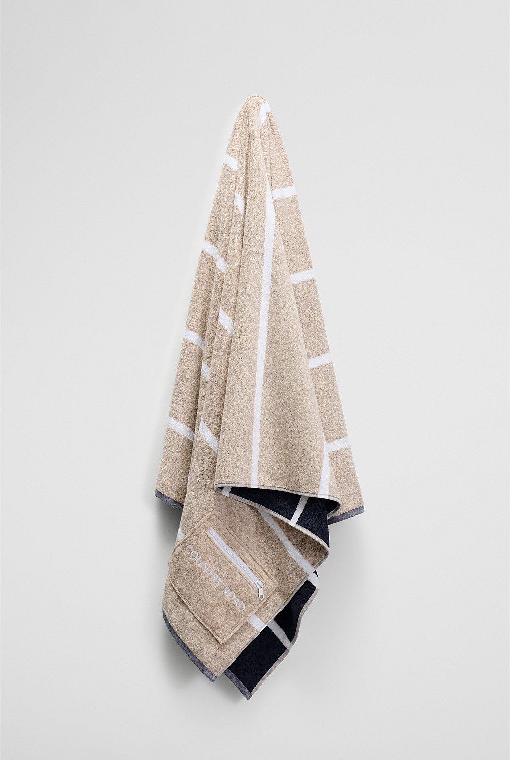 Esta Australian Cotton Pocket Beach Towel