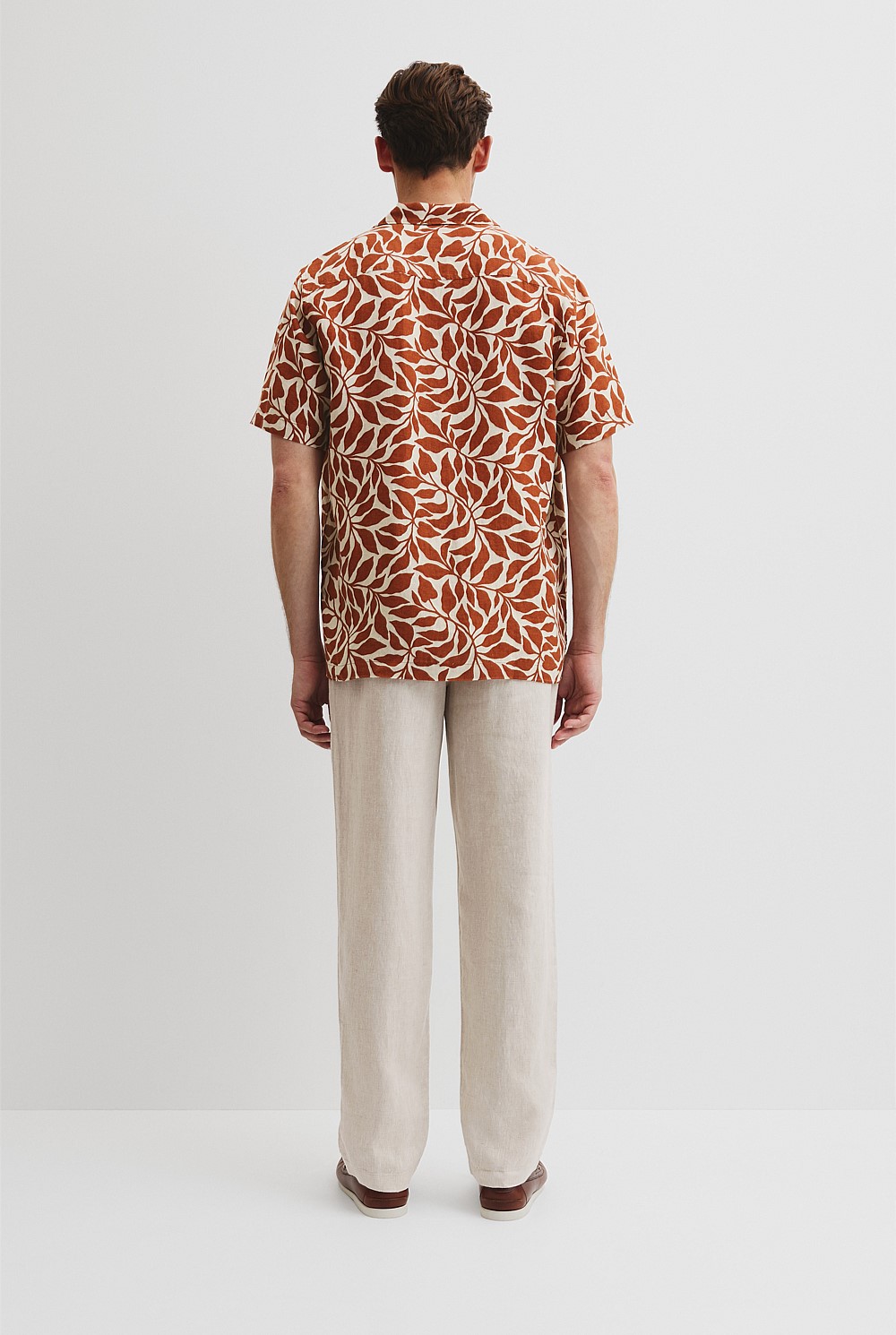 Linen Leaf Print Short Sleeve Shirt