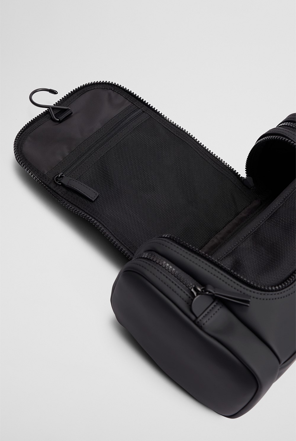 Zip Coated Washbag