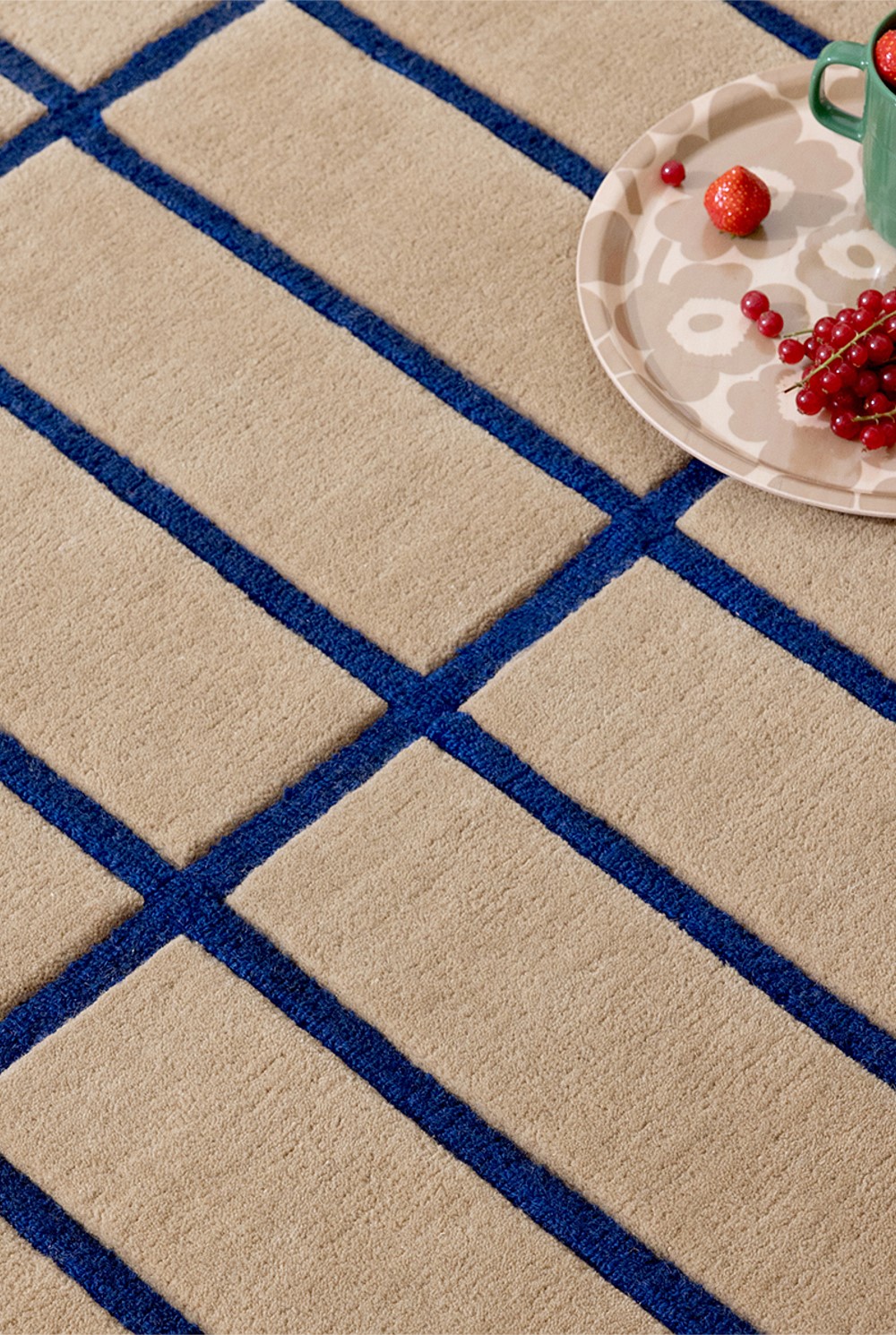 Tiiliskivi Bright Blue Rug 240x170cm