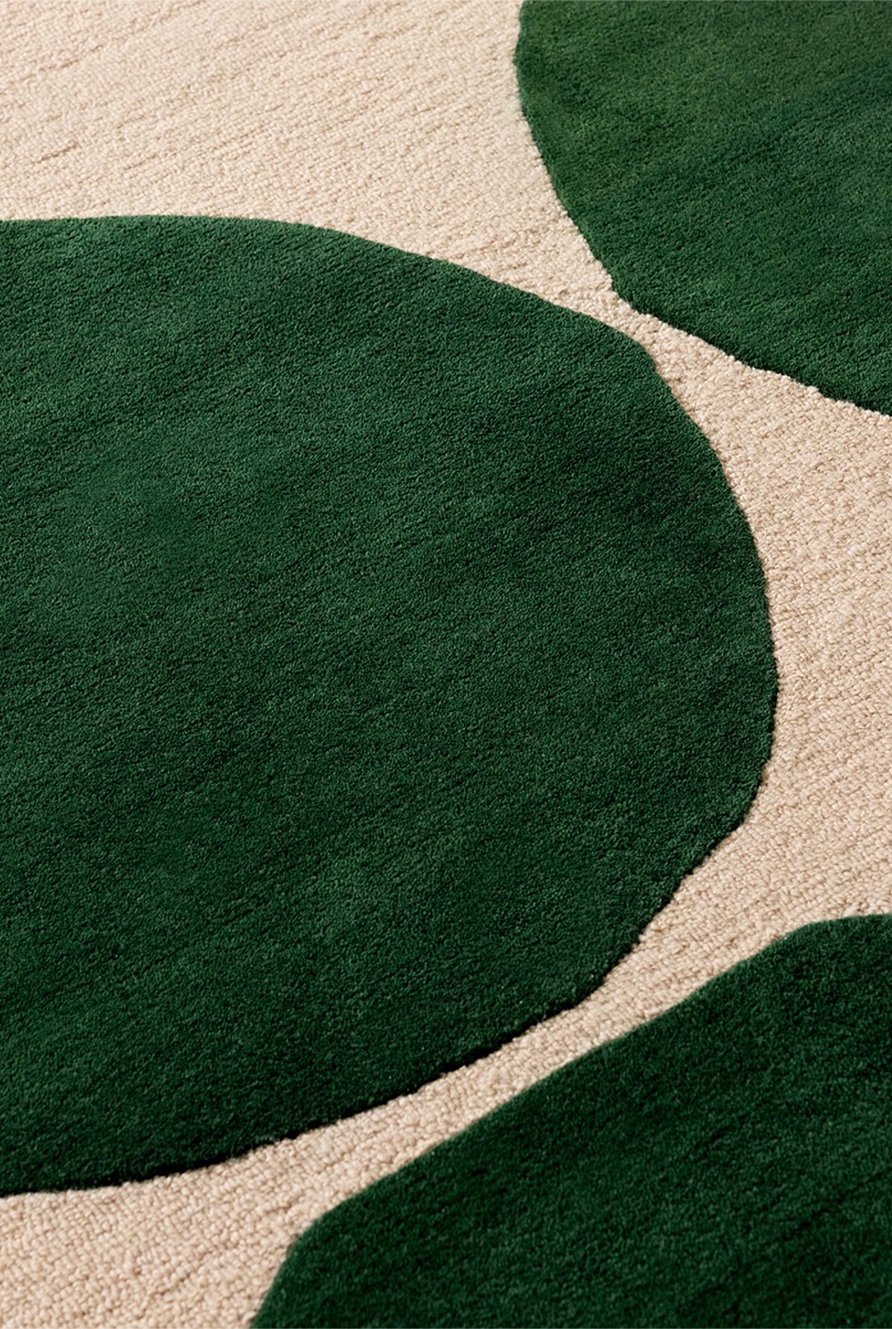 Isot Kivet Green Rug 350x250cm