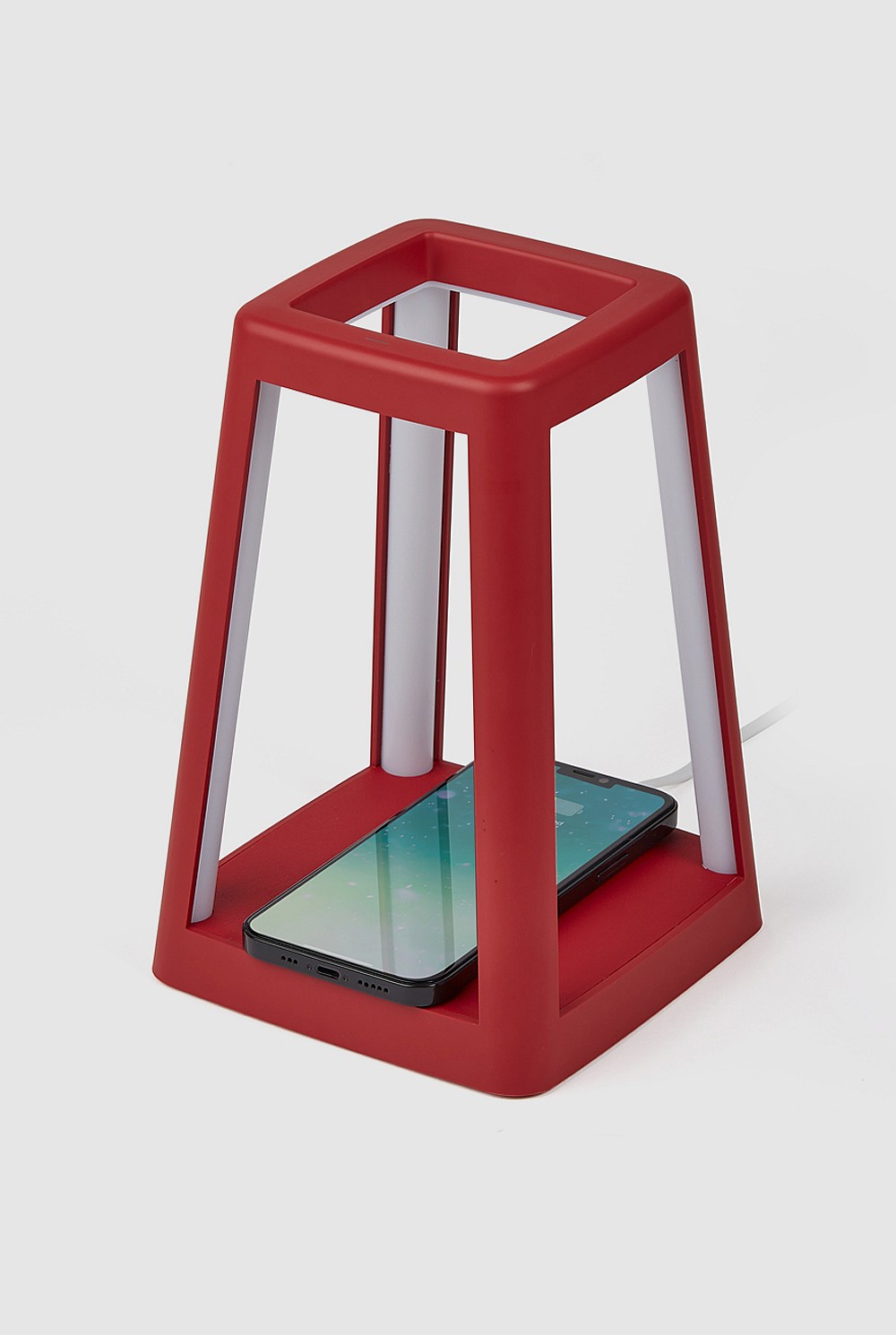 Lantern Portable Lamp With Built-in Wireless Charger - Red