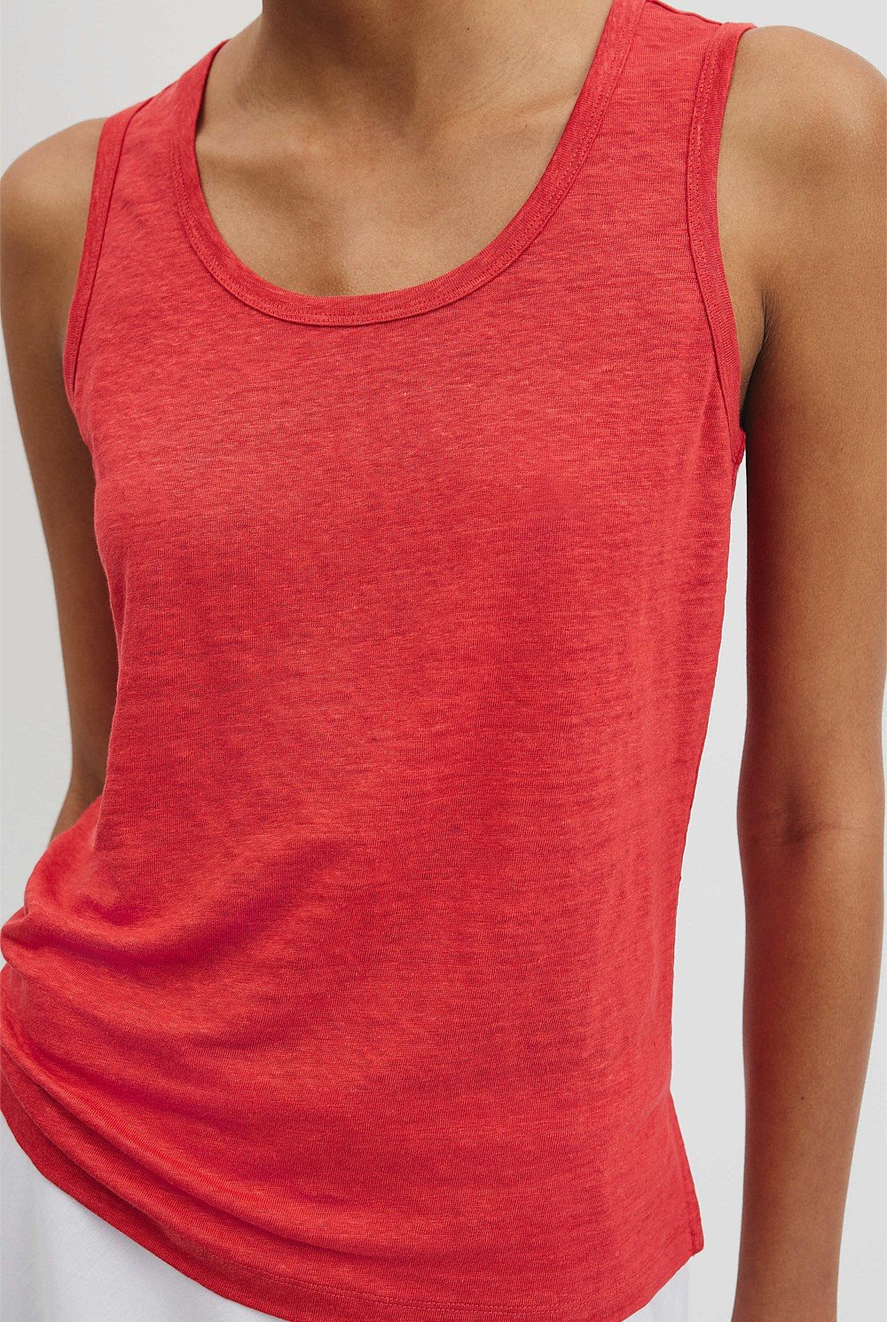 Linen Scoop Neck Tank