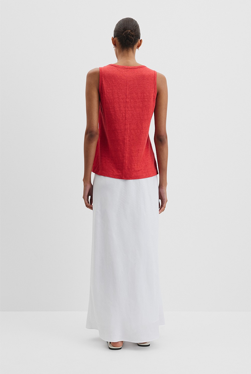 Linen Scoop Neck Tank