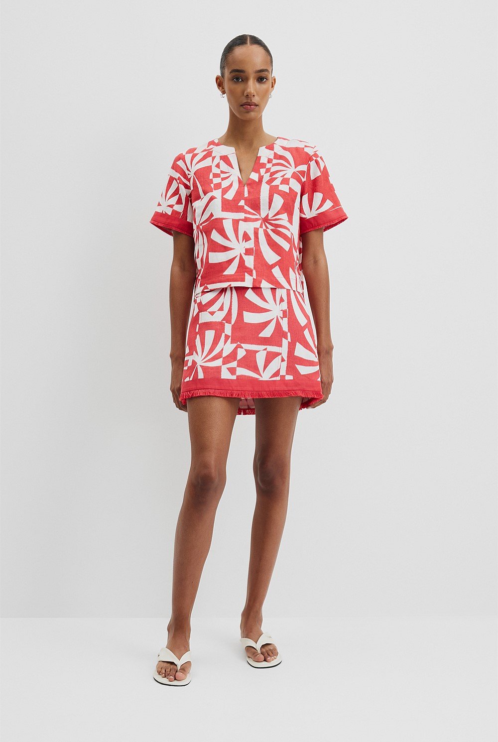 Organically Grown Linen Print Fray Popover Top