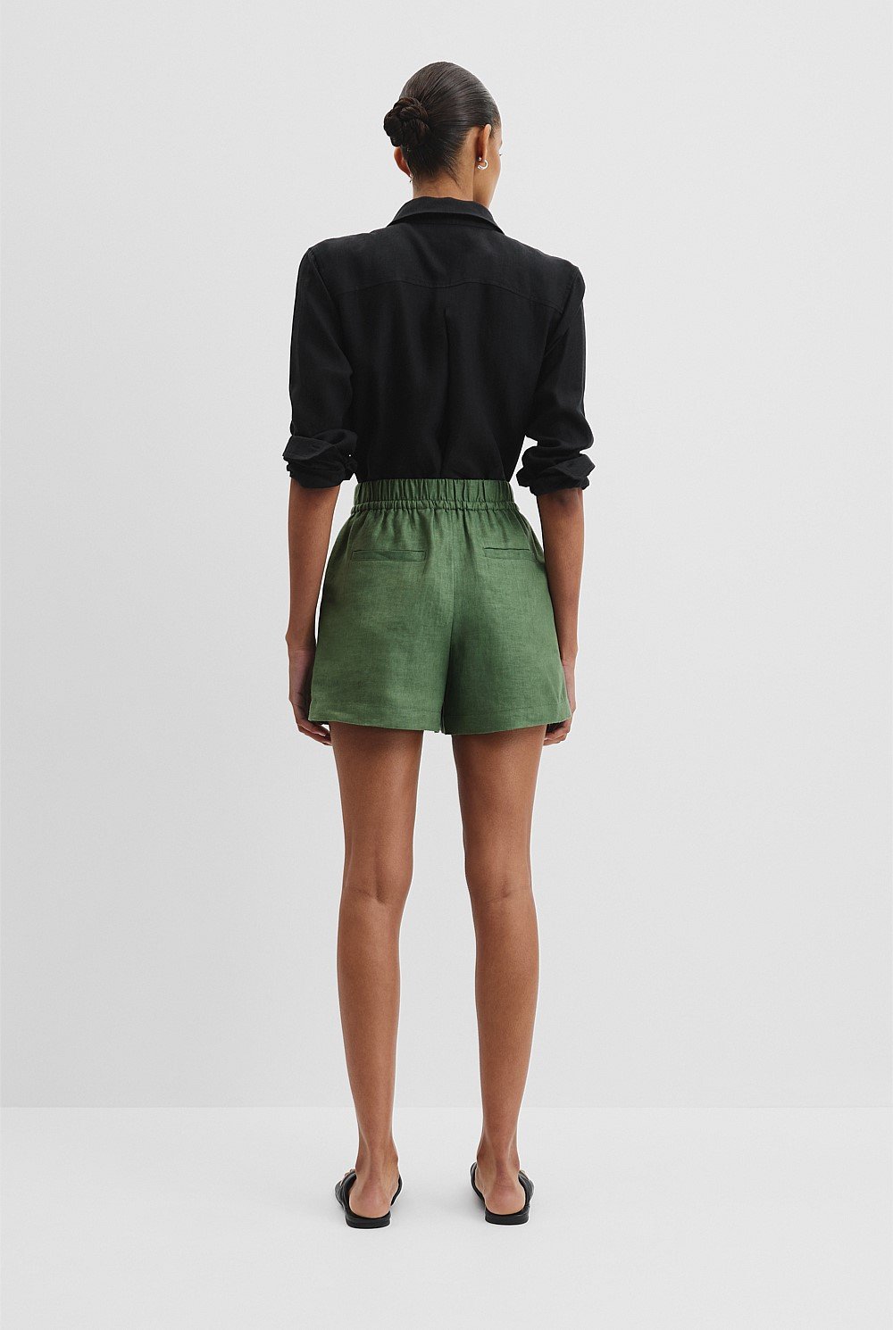 Organically Grown Linen Tie Detail Short