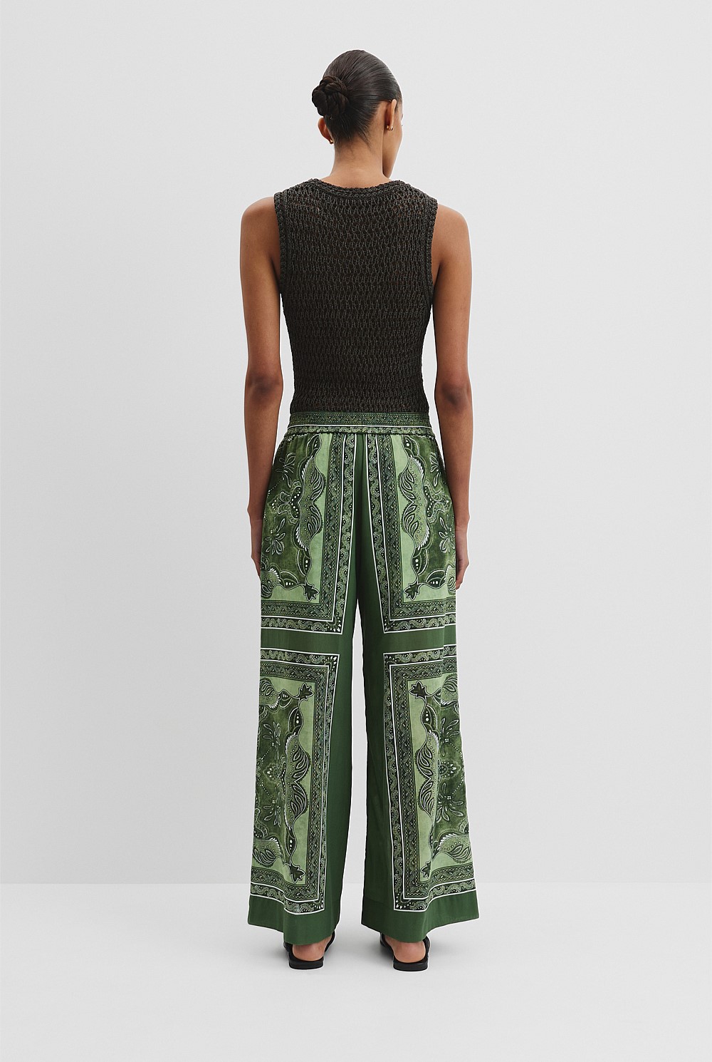 Organically Grown Cotton Scarf Print Pull-On Pant