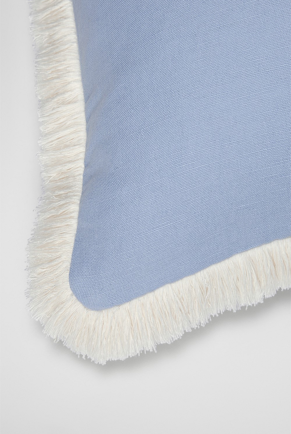 Amira 50x50 Cushion