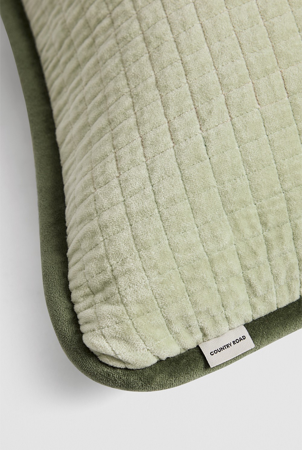Suri 40x60 Cushion