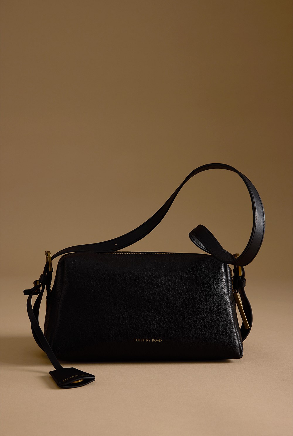 Isla Leather Shoulder Bag