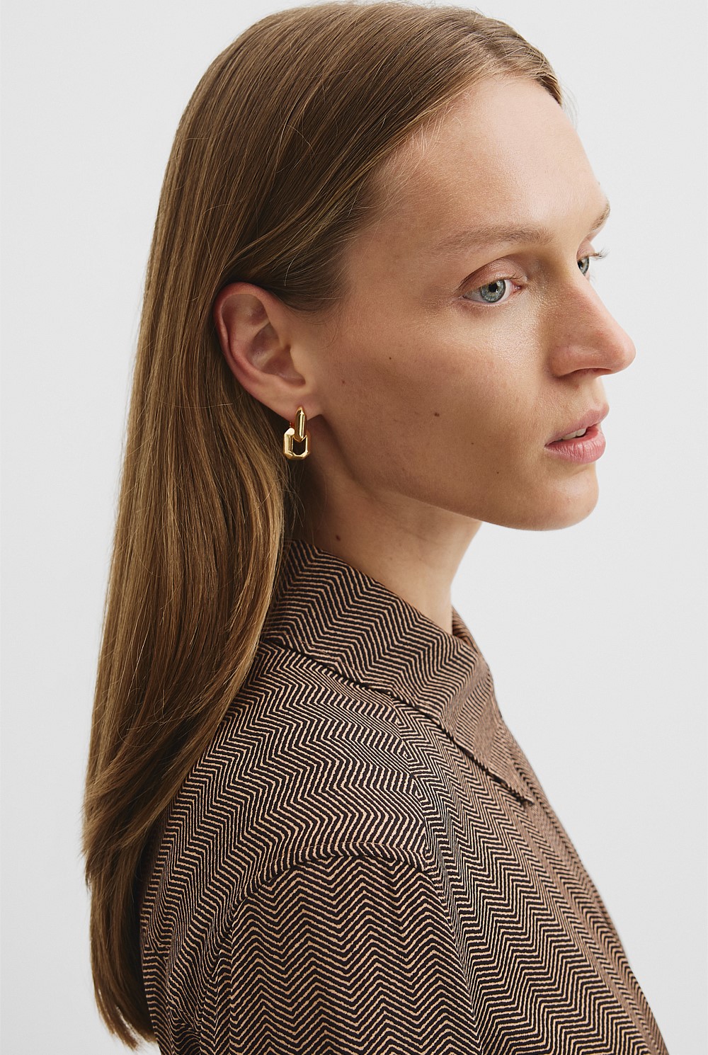 Jada Pendant Hoop