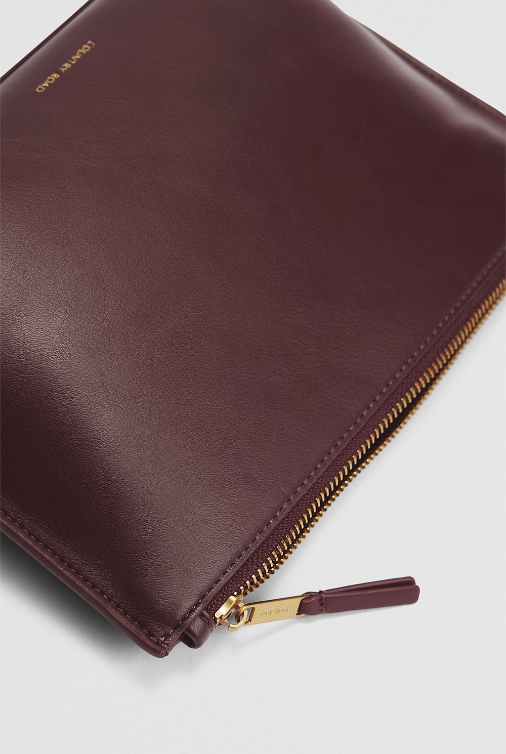 CR Essential Pouch