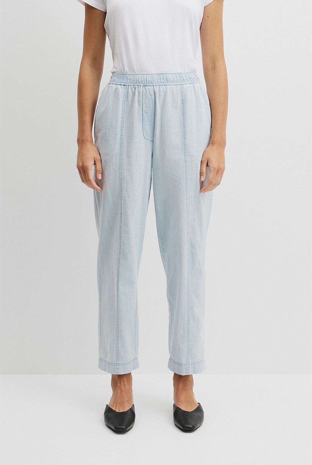 Tapered Chambray Pintuck Pant