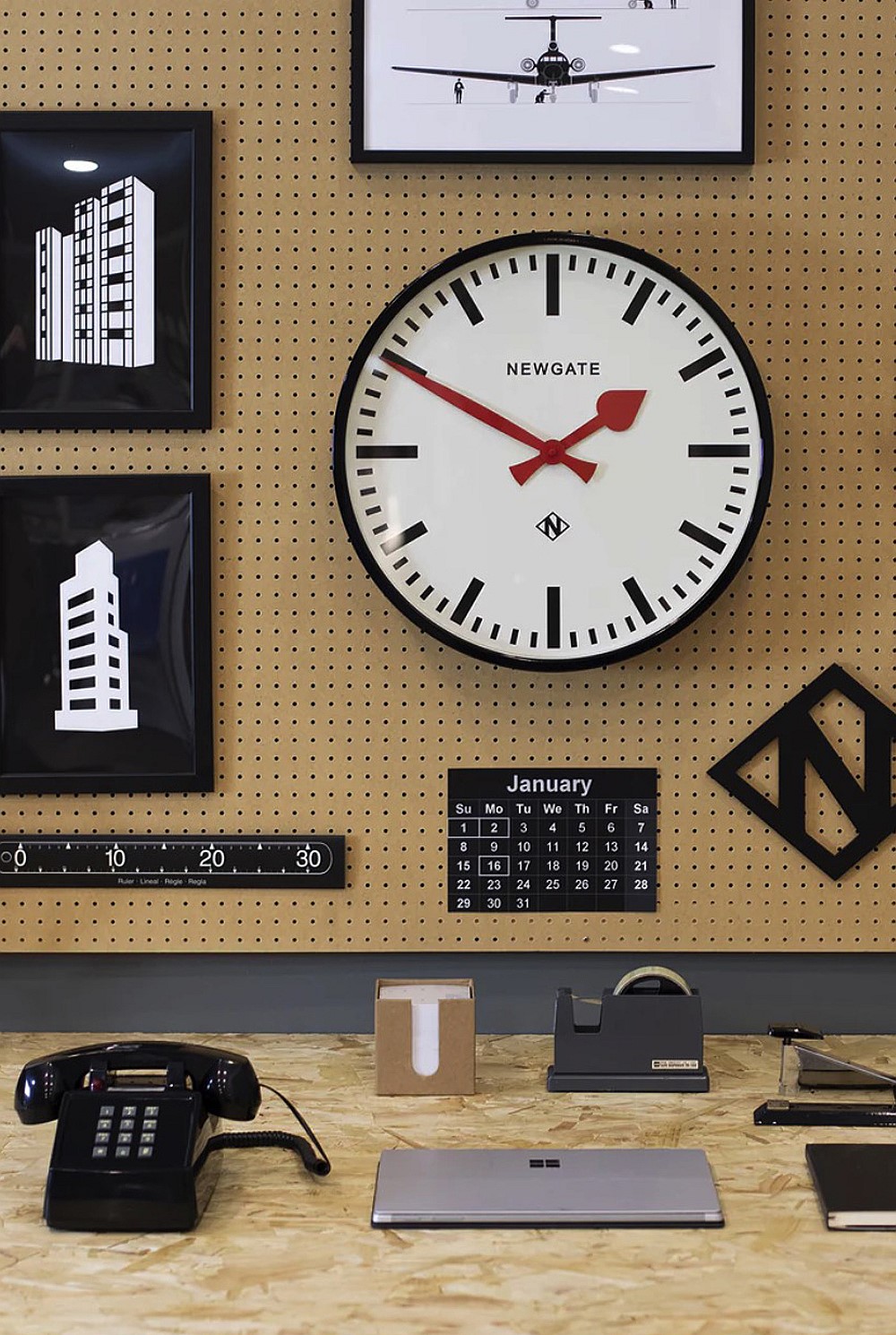 Putney Clock - Black