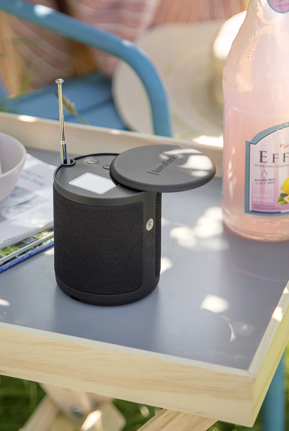 Dabbie Dab+ Fm Radio And Bluetooth Speaker - Black