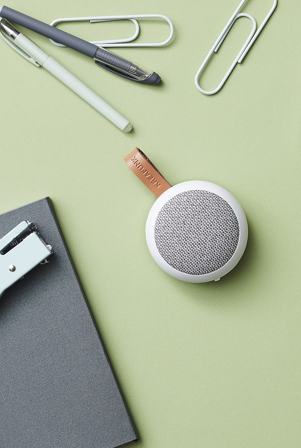 Ago 2 Fabric Bluetooth Speaker - White