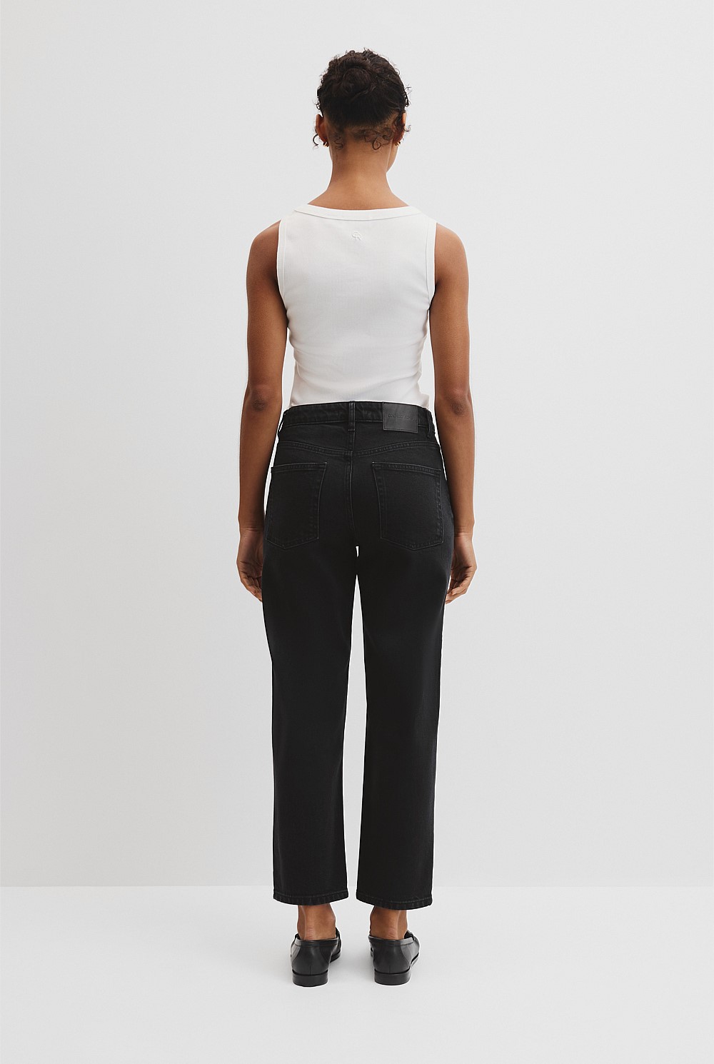 Classic Mid Rise Straight Jean