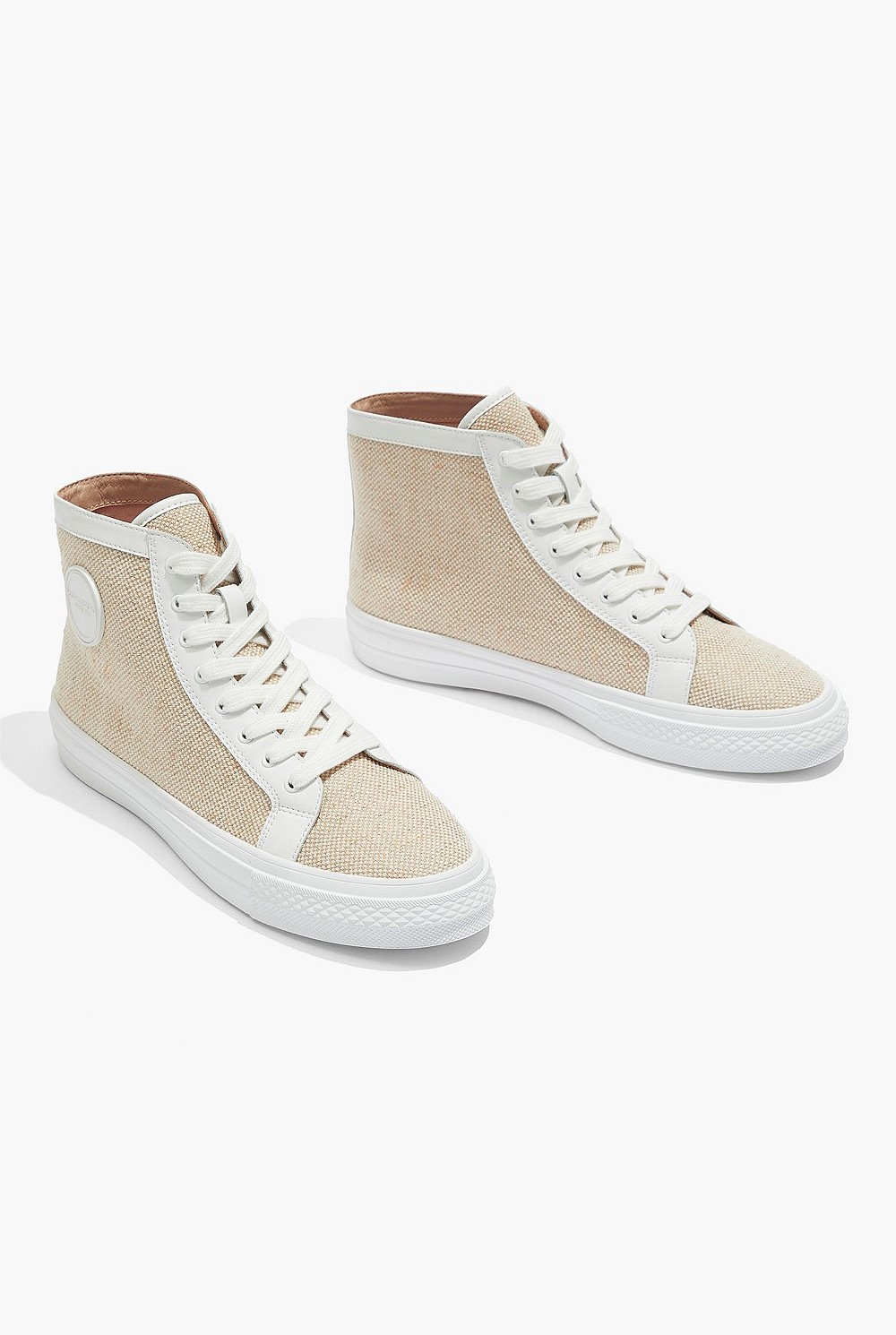 Monica Sneaker