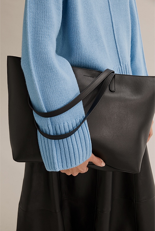 Lena Pocket Bag